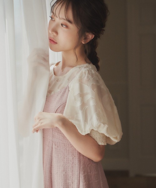 idem（イデム）の「sheer jacquard volume blouse/シアージャガードブラウス【idem×MERY】（Tシャツ/カットソー・レディース・ピンク/アイボリー/ブラック・FREE）」の6枚目の写真