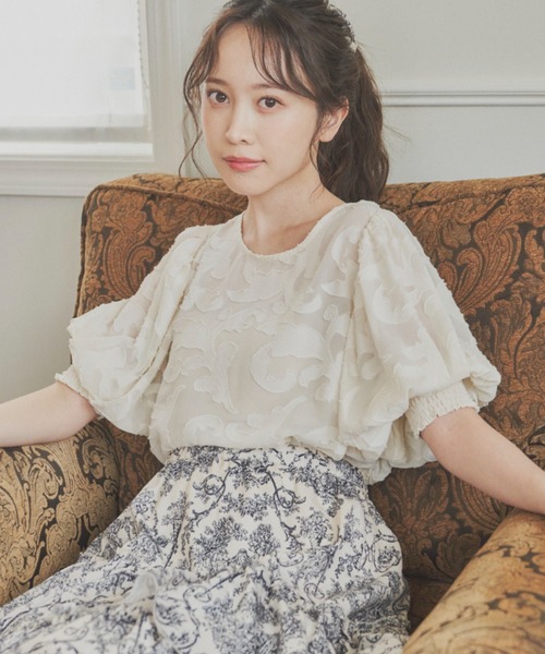 idem（イデム）の「sheer jacquard volume blouse/シアージャガードブラウス【idem×MERY】（Tシャツ/カットソー・レディース・ピンク/アイボリー/ブラック・FREE）」の9枚目の写真