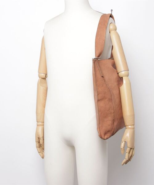 PATRICK STEPHAN（パトリックステファン）の「Leather shoulder