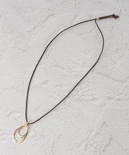 OPAQUE.CLIP(オペークドットクリップ)の「◆変形メタルモチーフコードネックレス(ネックレス・レディース・シルバー/ゴールド・00)」の8枚目の写真