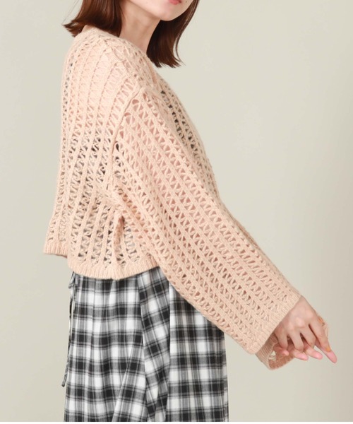 archives（アルシーヴ）の「クロップド丈透かし編みニット（ニット/セーター・レディース・アイボリー/ブラック/ピンクベージュ/ブルー・MEDIUM）」の5枚目の写真