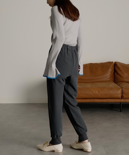RANAN（ラナン）の「裏起毛裾スリットジョガーパンツ（その他パンツ・レディース・アイボリー/ブラック/ブルー/チャコール/ピンク・M/L/S/LL）」の19枚目の写真