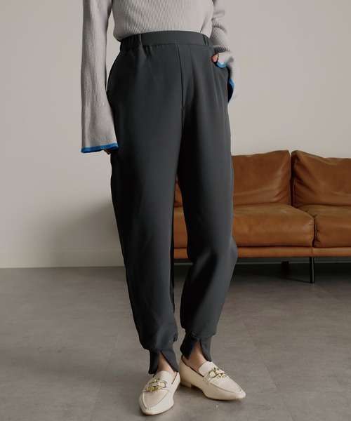 RANAN（ラナン）の「裏起毛裾スリットジョガーパンツ（その他パンツ・レディース・アイボリー/ブラック/ブルー/チャコール/ピンク・M/L/S/LL）」の20枚目の写真