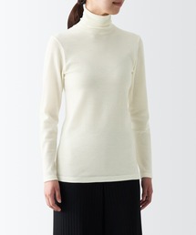 無印良品（ムジルシリョウヒン）の「ウールタートルネック長袖Ｔシャツ（インナーウェア/肌着）」