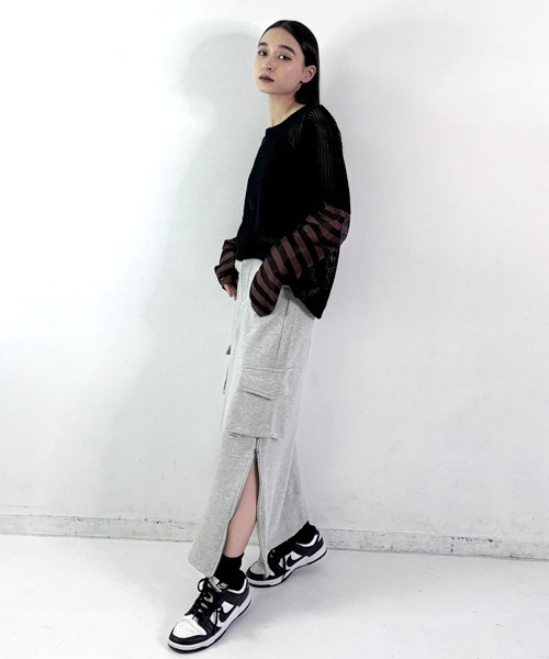 SEN TOKYO(セントーキョー)の「ゆる可愛いシルエット。ボーダースリーブシアーニット(ニット/セーター・レディース・ブラック/ホワイト・F)」の22枚目の写真