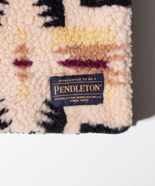 PENDLETON(ペンドルトン)の「【PENDLETON/ペンドルトン】別注HARDING ボアマフラー リバーシブル フリース(マフラー・メンズ・オフホワイト/ブラウン/ブラック・FREE)」の12枚目の写真