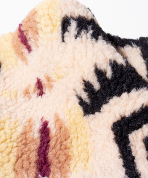 PENDLETON(ペンドルトン)の「【PENDLETON/ペンドルトン】別注HARDING ボアマフラー リバーシブル フリース(マフラー・メンズ・オフホワイト/ブラウン/ブラック・FREE)」の11枚目の写真