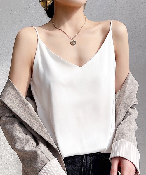 Vネック シルクタッチ サテンキャミソール（キャミソール