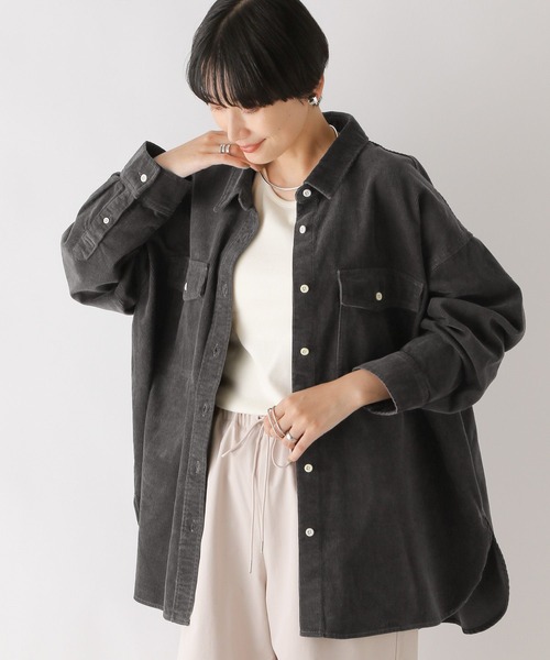 LEPSIM（レプシィム）の「コーデュロイBIGシャツ　908985（シャツ/ブラウス・レディース・チャコールグレー/ライトピンク/アイボリー・FREE）」の7枚目の写真