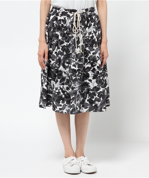 OUTLET（アウトレット）の「【CIAOPANIC TYPY】フラワープリント麻レーヨンフレアスカート（スカート・レディース・イエロー/ブラック・SMALL/MEDIUM）」の3枚目の写真