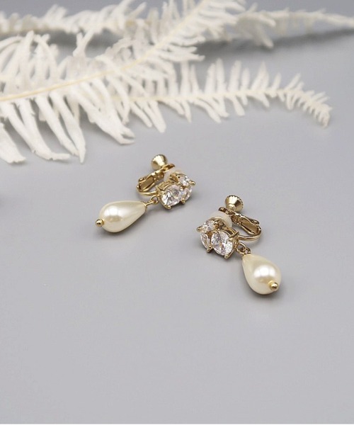 Cupid Heart(キューピッドハート)の「【Cupid Heart】結婚式アクセ!ビジュー×ドロップパールイヤリング(イヤリング・レディース・ゴールド/シルバー・MEDIUM)」の3枚目の写真