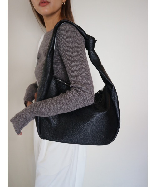 TRUNC(トランクエイティーエイト)の「Knot One Handle Bag(トートバッグ・レディース・ブラック・FREE)」の2枚目の写真