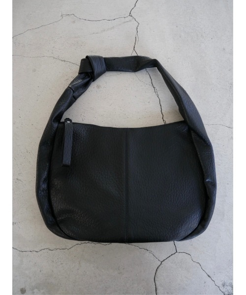 TRUNC(トランクエイティーエイト)の「Knot One Handle Bag(トートバッグ・レディース・ブラック・FREE)」の5枚目の写真