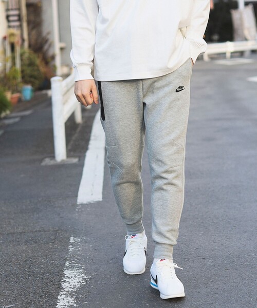 NIKE（ナイキ）の「NIKE / Cortez（スニーカー・メンズ・ブラック/ホワイト/ホワイト系その他2・27.5cm/28.0cm/27.0cm/26.5cm/26.0cm/28.5cm）」の12枚目の写真