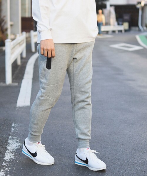 NIKE（ナイキ）の「NIKE / Cortez（スニーカー・メンズ・ブラック/ホワイト/ホワイト系その他2・27.5cm/28.0cm/27.0cm/26.5cm/26.0cm/28.5cm）」の13枚目の写真