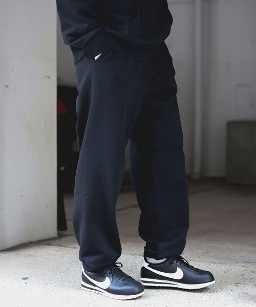 NIKE（ナイキ）の「NIKE / Cortez（スニーカー・メンズ・ブラック/ホワイト/ホワイト系その他2・27.5cm/28.0cm/27.0cm/26.5cm/26.0cm/28.5cm）」の17枚目の写真