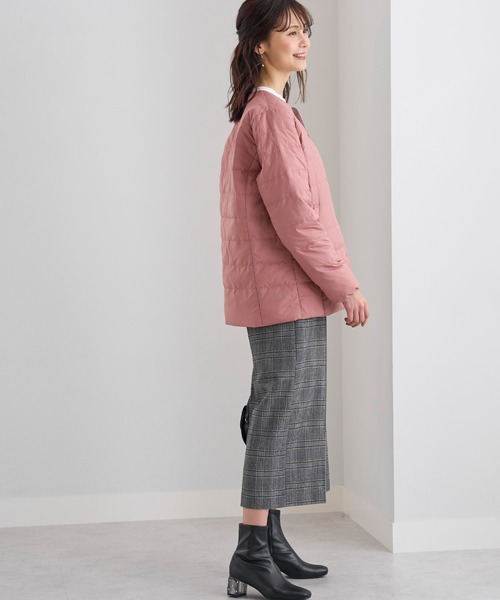 BELLUNA PLUS(ベルーナ)の「ウール調センタープレスクロップドパンツ(その他パンツ・レディース・テラコッタ/ブラウン系その他/チャコール/グレー系その他/ダークグレー/ベージュ系その他/キャメル/ストライプ/グレー系その他2・SMALL/LARGE/MEDIUM/X-LARGE)」の17枚目の写真