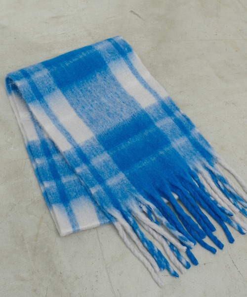 natural couture（ナチュラルクチュール）の「起毛フェイクウールチェックマフラー（ストール/ショール・レディース・オレンジ/グリーン/ブルー・FREE）」の10枚目の写真