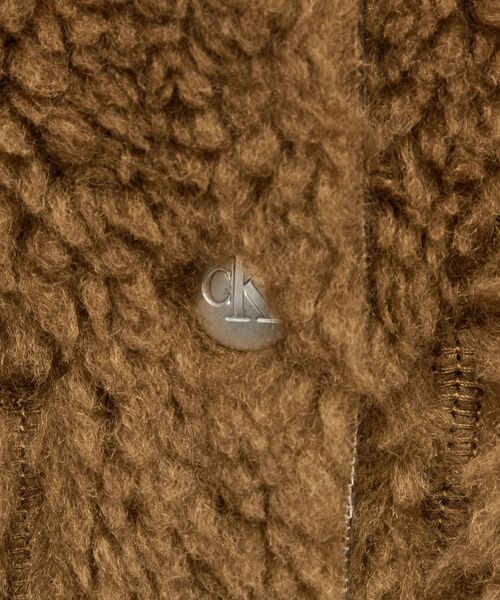 Calvin Klein（カルバン・クライン）の「ショート シェルパ ジャケット（その他アウター・レディース・ブラウン・M/XS/S）」の10枚目の写真