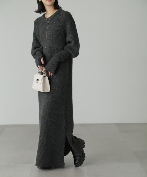 FREE'S MART（フリーズマート）の「ボリュームスリーブ畦ニットワンピース（ワンピース・レディース・ブラック/ライトグリーン/ベージュ・SMALL/MEDIUM）」の10枚目の写真