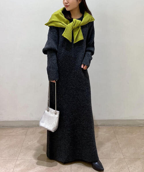 FREE'S MART（フリーズマート）の「ボリュームスリーブ畦ニットワンピース（ワンピース・レディース・ブラック/ライトグリーン/ベージュ・SMALL/MEDIUM）」の22枚目の写真