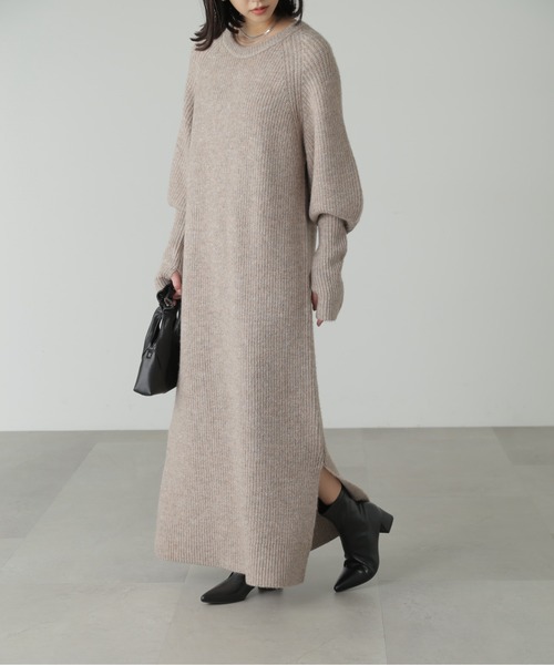 FREE'S MART（フリーズマート）の「ボリュームスリーブ畦ニットワンピース（ワンピース・レディース・ブラック/ライトグリーン/ベージュ・SMALL/MEDIUM）」の3枚目の写真