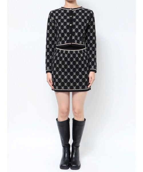 MERCURYDUO(マーキュリーデュオ)の「モノグラム風カーデニットセットアップ(ワンピース・レディース・ブラック/アイボリー・SMALL/MEDIUM)」の22枚目の写真