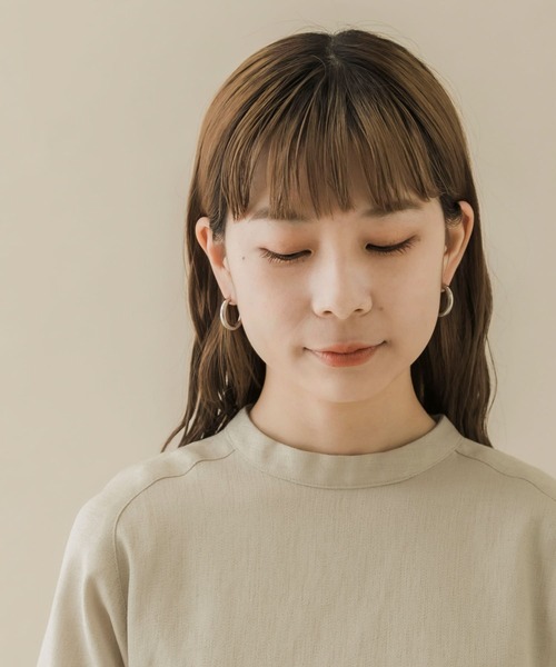 SMELLY（スメリー）の「サージカルステンレスワイドフープピアス（ピアス（両耳用）・レディース・ゴールド/シルバー・-）」の7枚目の写真