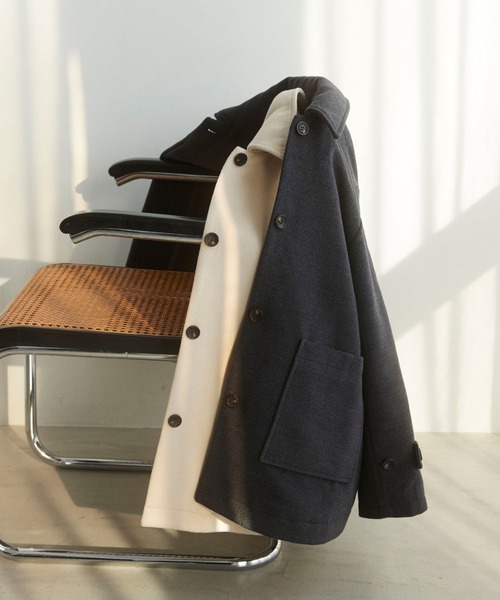 Formeque(フォルミーク)の「【Formeque】ステンカラーメルトンコート(ステンカラーコート・レディース・アイボリー/チャコールグレー・FREE)」の22枚目の写真