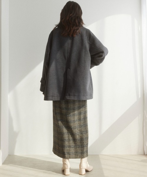 Formeque(フォルミーク)の「【Formeque】ステンカラーメルトンコート(ステンカラーコート・レディース・アイボリー/チャコールグレー・FREE)」の14枚目の写真