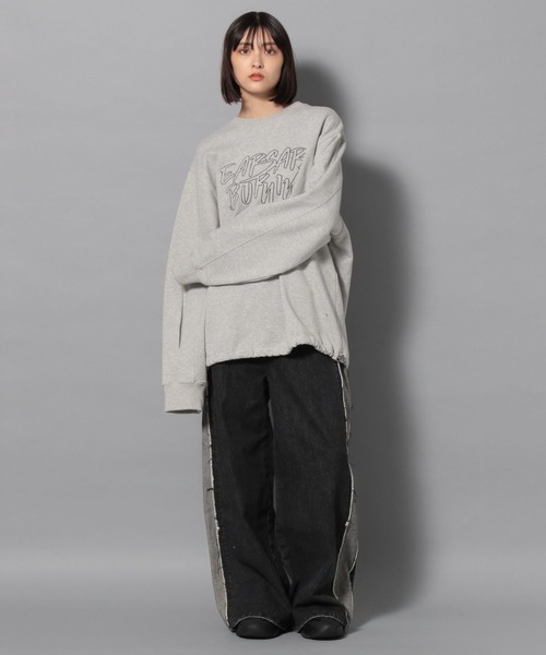 Anui(アニュイ)の「【UNISEX】フレームロゴドロストスウェット(スウェット・レディース・ブラック系/グレー・SMALL/MEDIUM)」の15枚目の写真