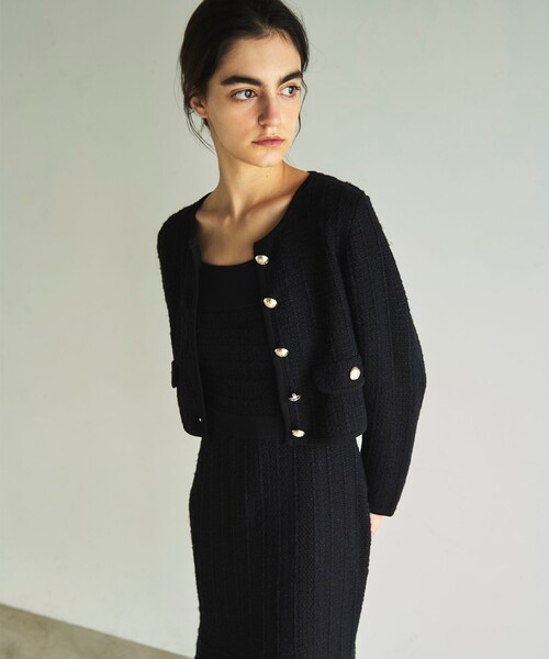GRACE CONTINENTAL（グレースコンチネンタル）の「ツイードショートニットカーディガン（カーディガン/ボレロ・レディース・ブラック/キナリ・36/38）」の2枚目の写真