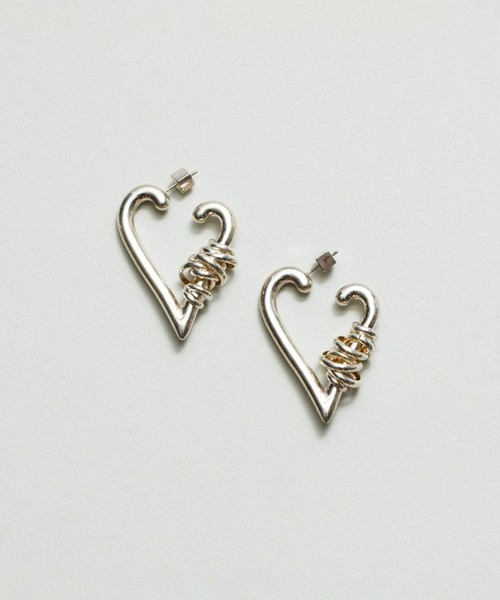 LAPUIS(ラピュイ)の「【LAPUIS】コイルハートフープピアス 234-220101(ピアス(両耳用)・レディース・ゴールド/マルチ/シルバー・FREE)」の8枚目の写真