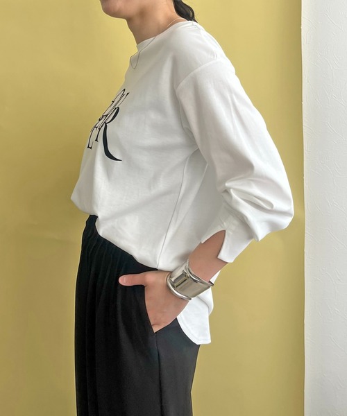 LHELBIE(レルビエ)の「フロッキーロゴシルケットロンT(Tシャツ/カットソー・レディース・ブラック/グレー/オフホワイト・M)」の5枚目の写真