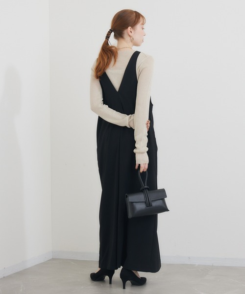 CLOCHE（クロシェ）の「cloche Vネックサロペット（サロペット 