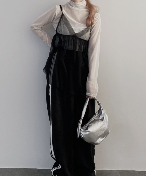 Reurie'（レウリィ）の「チュールキャミビスチェ／tulle cami bustier シアー シースルー 透け感 キャミソール レイヤード 重ね着 カジュアル 綺麗め レディライク ガーリー 韓国（チュニック・レディース・ブラック/ブラック系その他・FREE）」の5枚目の写真