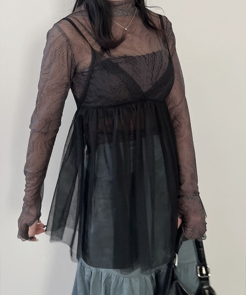 Reurie'（レウリィ）の「チュールキャミビスチェ／tulle cami bustier シアー シースルー 透け感 キャミソール レイヤード 重ね着 カジュアル 綺麗め レディライク ガーリー 韓国（チュニック・レディース・ブラック/ブラック系その他・FREE）」の19枚目の写真