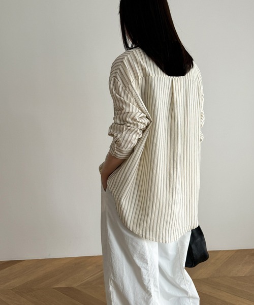 CANAL JEAN（キャナルジーン）の「El mar　ストライプシャツ（シャツ/ブラウス・レディース・ベージュ/アイボリー・ONE SIZE）」の4枚目の写真