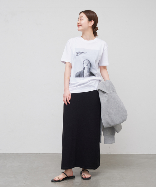 IENA(イエナ)の「コットンブークレーニットスカート(スカート・レディース・ベージュ/ブラック・38/36)」の3枚目の写真