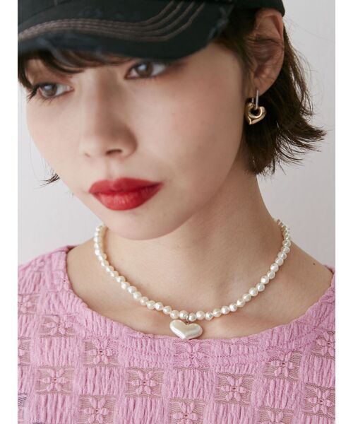 jouetie（ジュエティ）の「アクリルハートモチーフネックレス（ネックレス・レディース・オフホワイト/クリア・FREE）」の12枚目の写真