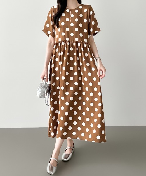 COCOMOMO(ココモモ)の「ドットワンピース フレアワンピース ウエストギャザー ドット柄 半袖 ワンピース ロング 夏服(ワンピース・レディース・ブラック/ネイビー・M/L/XL)」の21枚目の写真
