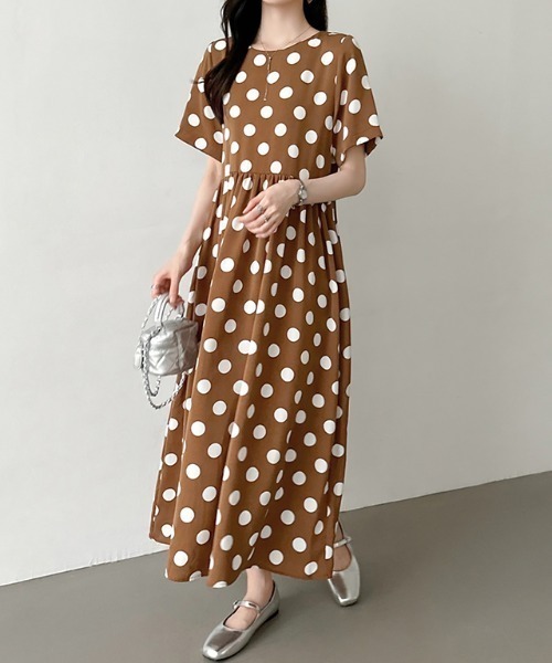 COCOMOMO(ココモモ)の「ドットワンピース フレアワンピース ウエストギャザー ドット柄 半袖 ワンピース ロング 夏服(ワンピース・レディース・ブラック/ネイビー・M/L/XL)」の22枚目の写真