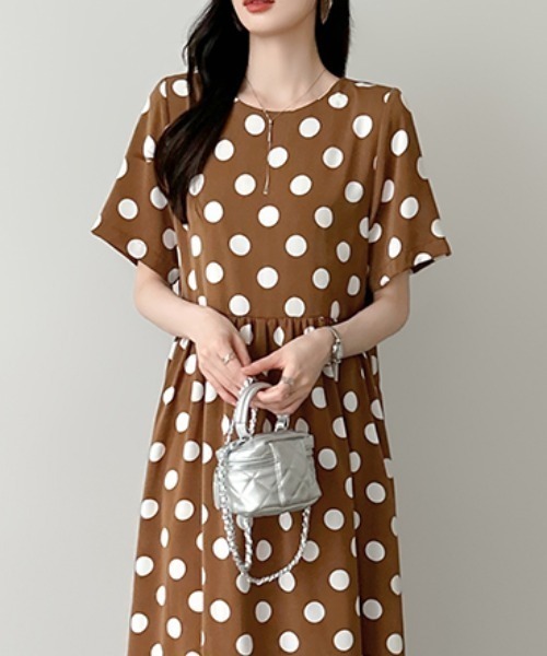 COCOMOMO(ココモモ)の「ドットワンピース フレアワンピース ウエストギャザー ドット柄 半袖 ワンピース ロング 夏服(ワンピース・レディース・ブラック/ネイビー・M/L/XL)」の20枚目の写真
