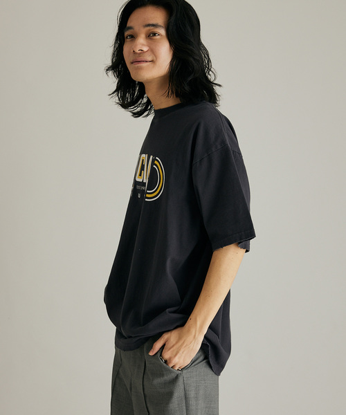 JOURNAL STANDARD(ジャーナルスタンダード)の「UCLA for JOURNAL STANDARD 別注 プリントTシャツ(Tシャツ/カットソー・メンズ・アイボリー/サックスブルー/ブラック系その他/グレー/ネイビー/イエロー・MEDIUM/LARGE/X-LARGE)」の19枚目の写真