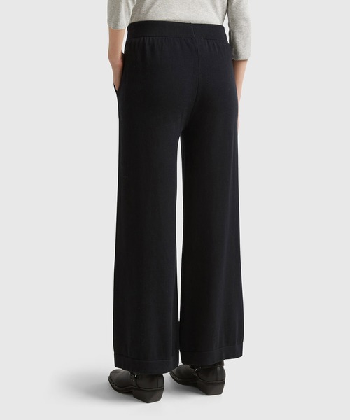 BENETTON (UNITED COLORS OF BENETTON)（ベネトンユナイテッドカラーズオブベネトン）の「コットン100％ニット無地ワイドパンツ（その他パンツ・レディース・ブラック/オフホワイト/ネイビー/ラベンダー・XX-SMALL/X-SMALL/SMALL/MEDIUM）」の15枚目の写真