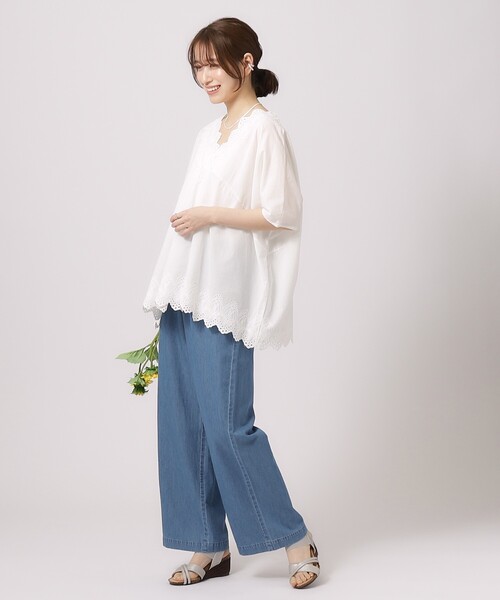 SHOO・LA・RUE（シューラルー）の「◆【洗える】大人の柔らかデニムワイドパンツ（デニムパンツ・レディース・ネイビー/ブルー系その他・03/04/02）」の6枚目の写真