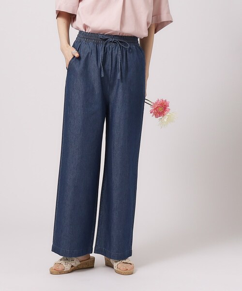 SHOO・LA・RUE（シューラルー）の「◆【洗える】大人の柔らかデニムワイドパンツ（デニムパンツ・レディース・ネイビー/ブルー系その他・03/04/02）」の9枚目の写真