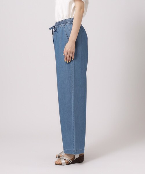 SHOO・LA・RUE（シューラルー）の「◆【洗える】大人の柔らかデニムワイドパンツ（デニムパンツ・レディース・ネイビー/ブルー系その他・03/04/02）」の16枚目の写真