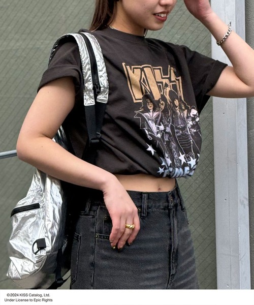 CIAOPANIC（チャオパニック）の「【ユニセックス】【KISS/キッス】ヴィンテージ加工ロックTシャツ（Tシャツ/カットソー・レディース・ブラック系その他/チャコールグレー/ブラック/グレー系その他/ホワイト・FREE）」の18枚目の写真