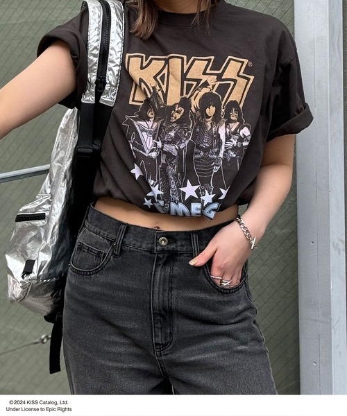 CIAOPANIC（チャオパニック）の「【ユニセックス】【KISS/キッス】ヴィンテージ加工ロックTシャツ（Tシャツ/カットソー・レディース・ブラック系その他/チャコールグレー/ブラック/グレー系その他/ホワイト・FREE）」の19枚目の写真